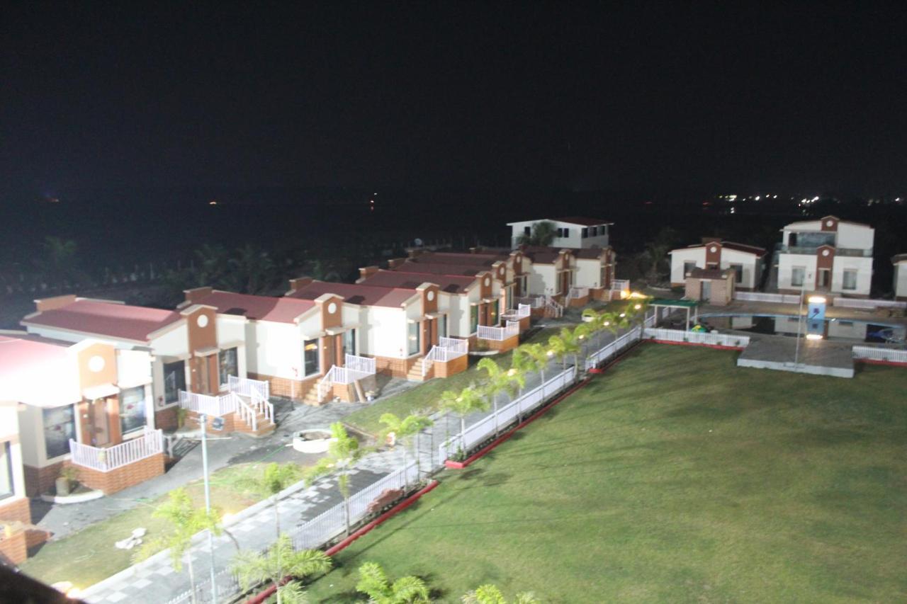 Flamingo Club And Resort Una 3 Km Away From Diu Check Post Kültér fotó